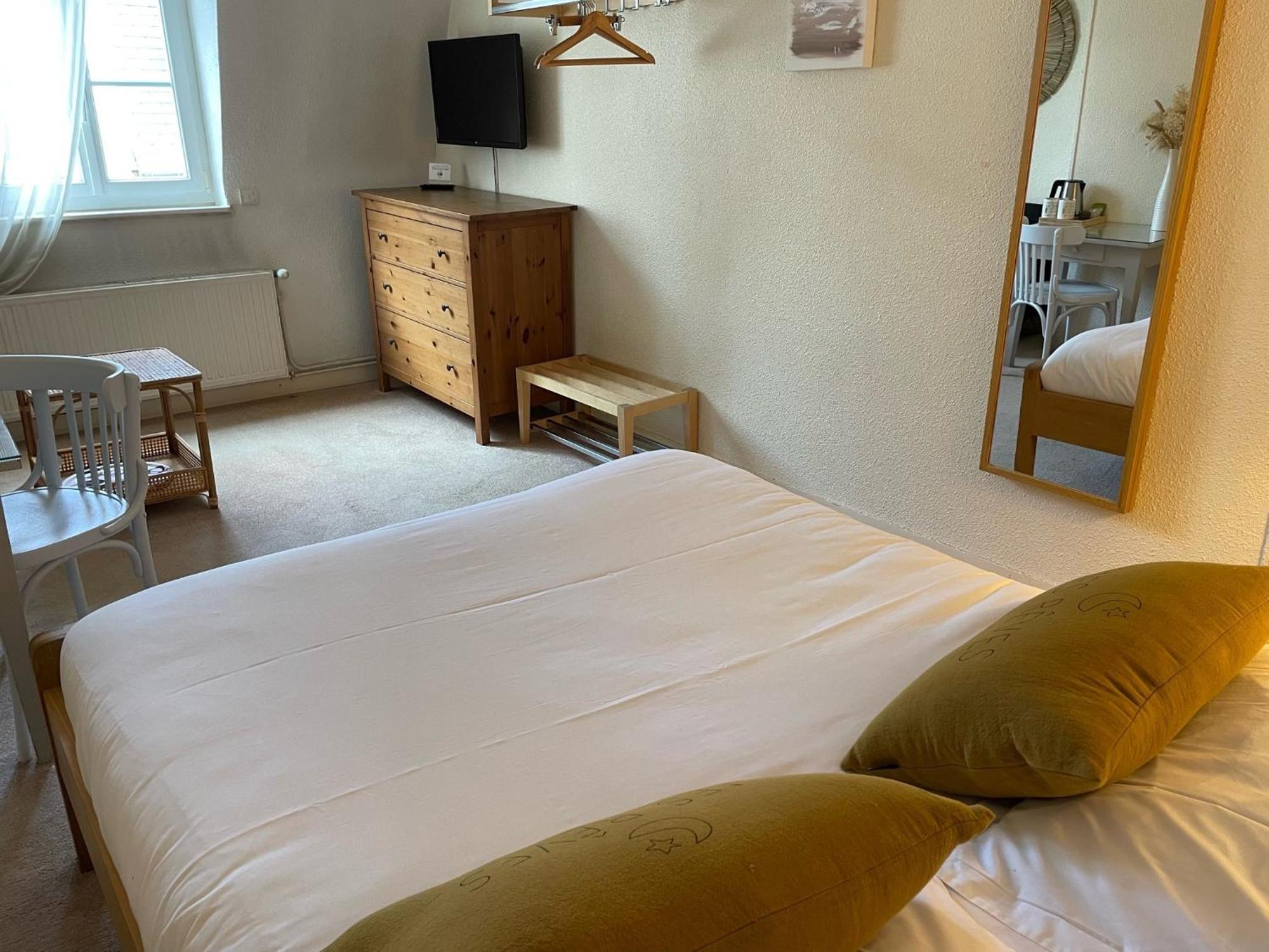Hotel Des Falaises Villers-sur-Mer Buitenkant foto