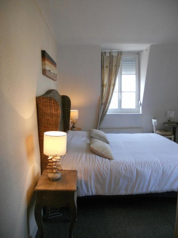 Hotel Des Falaises Villers-sur-Mer Kamer foto
